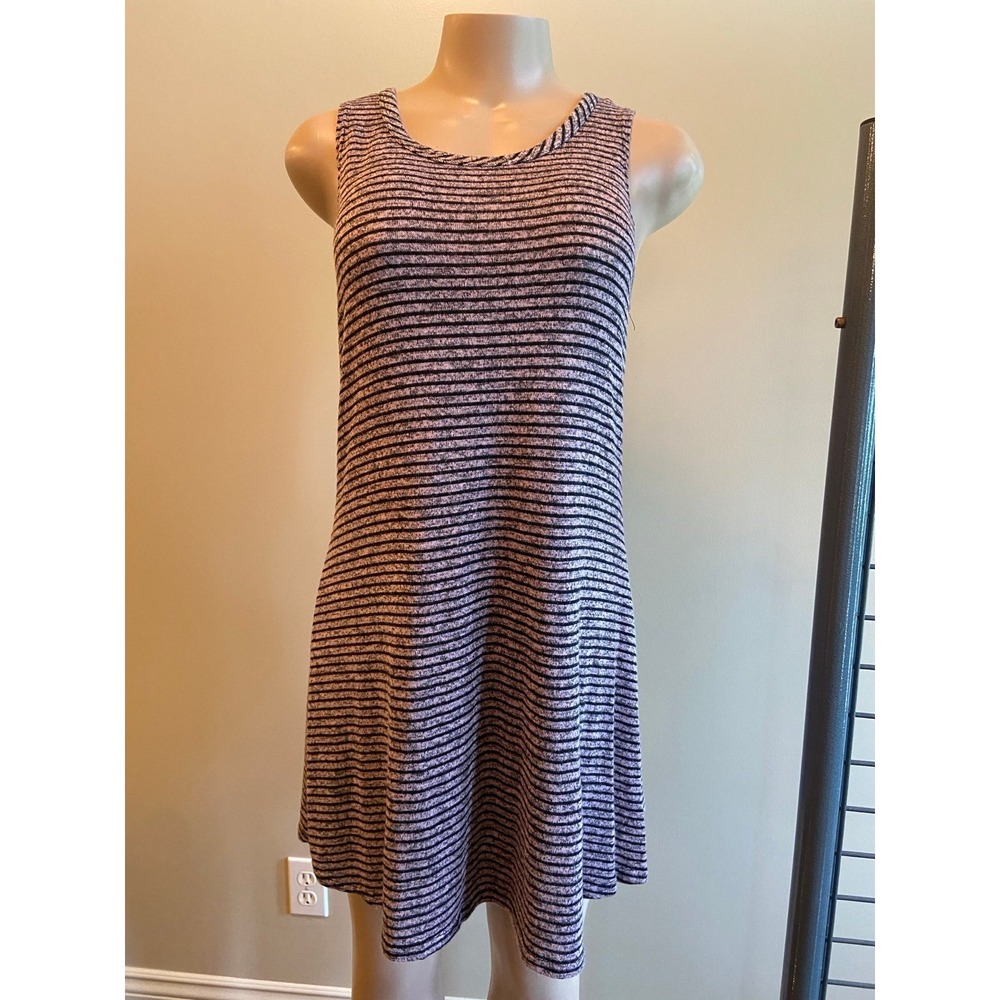 Olivia Rae Sleeveless dress/coverup